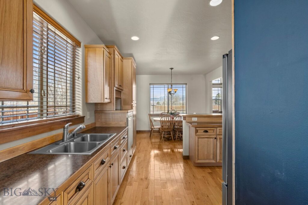 96 Ruby Lane, Belgrade MT 59714