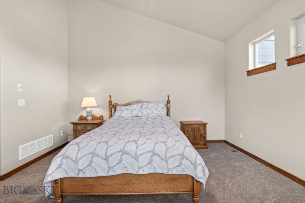 96 Ruby Lane, Belgrade MT 59714