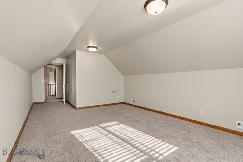 96 Ruby Lane, Belgrade MT 59714