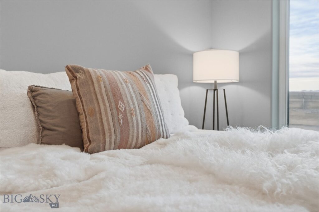 9670 Prairie Rd, Bozeman MT 59741