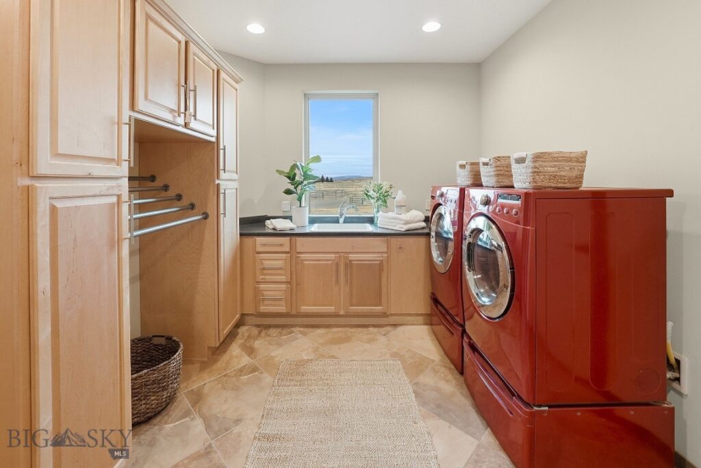 9670 Prairie Rd, Bozeman MT 59741