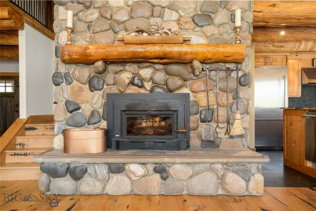 9704 River Road, Bozeman MT 59718