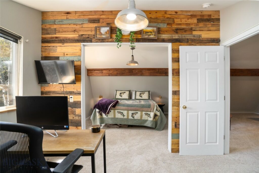 9704 River Road, Bozeman MT 59718