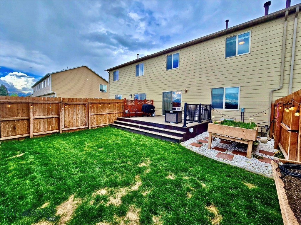 977 N River Rock Drive, Belgrade MT 59714