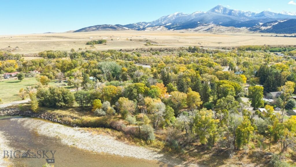 9th St Island Drive, Livingston MT 59047