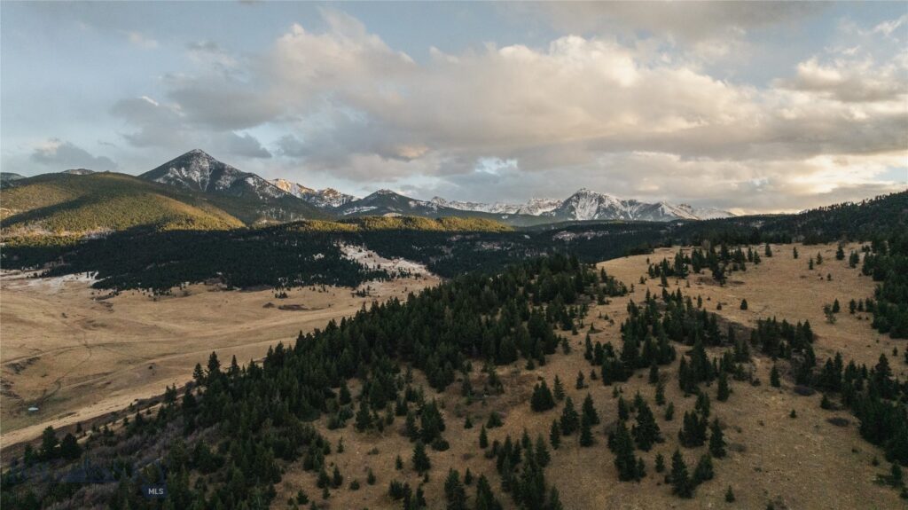 TBD Heritage Trail, Livingston MT 59047