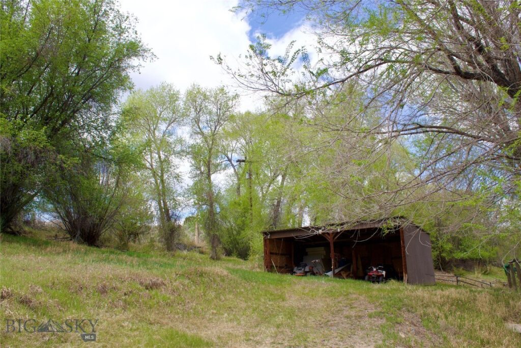 , Whitehall MT 59759
