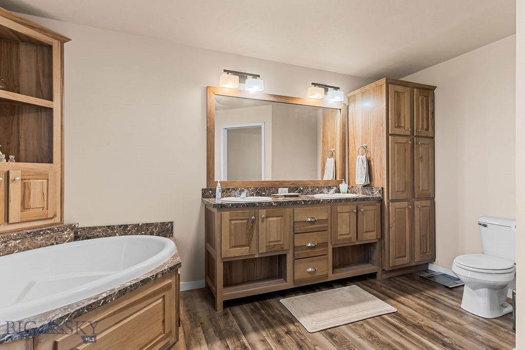 , Livingston MT 59047