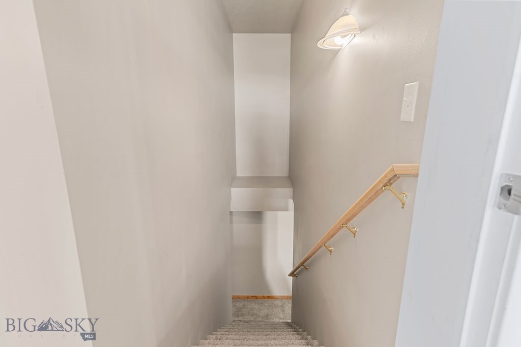 , Livingston MT 59047