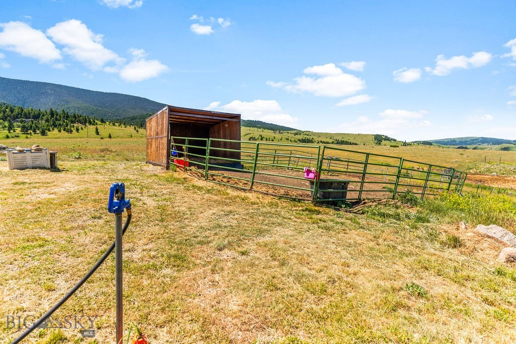 , Livingston MT 59047