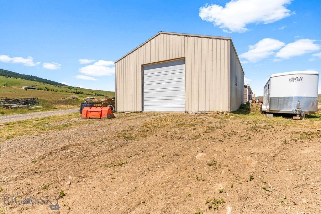 , Livingston MT 59047