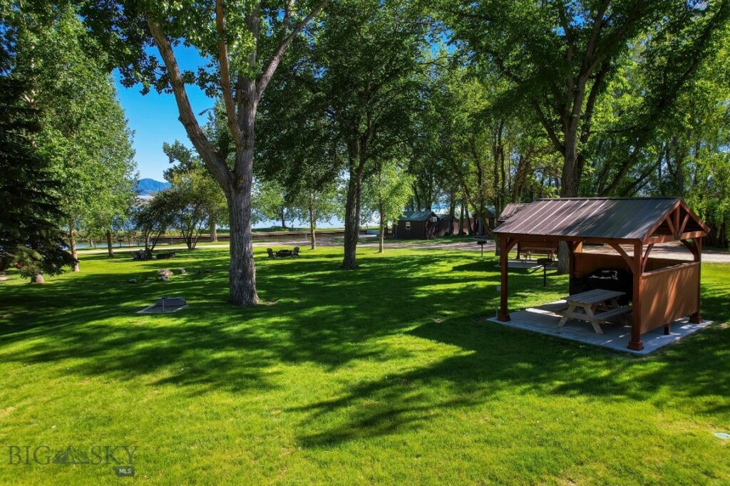 Lost Heart Ranch Ennis Lake Rd, McAllister MT 59740