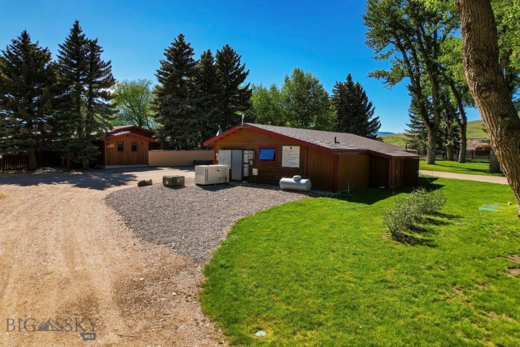 Lost Heart Ranch Ennis Lake Rd, McAllister MT 59740