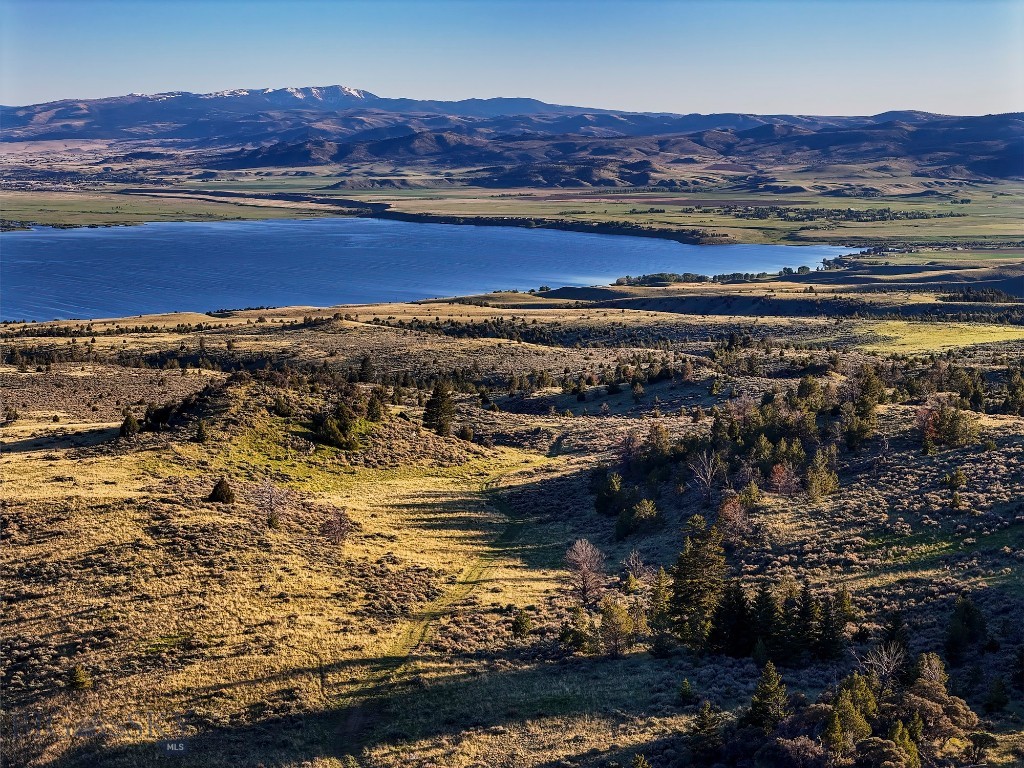 Lost Heart Ranch Ennis Lake Rd, McAllister MT 59740