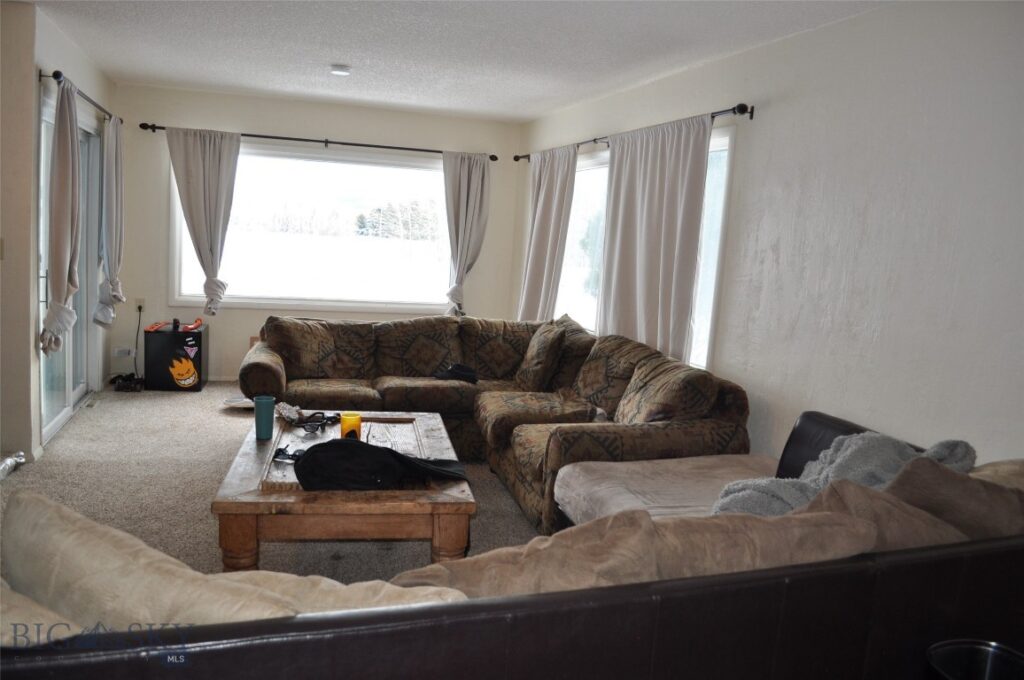 4999 S 19th Avenue, Bozeman MT 59718
