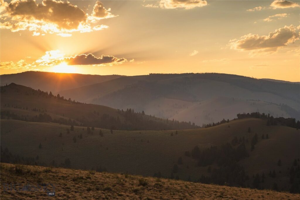 31420 Hwy 324, Dillon MT 59725