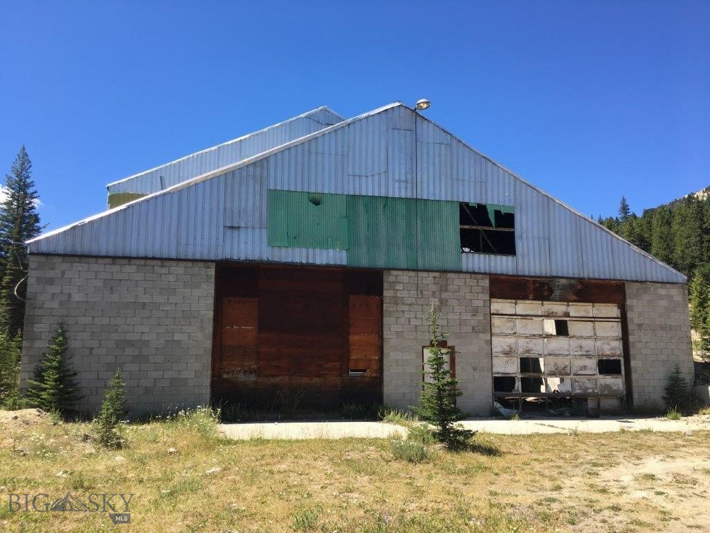 216 Trapper Creek Road, Dillon MT 59725