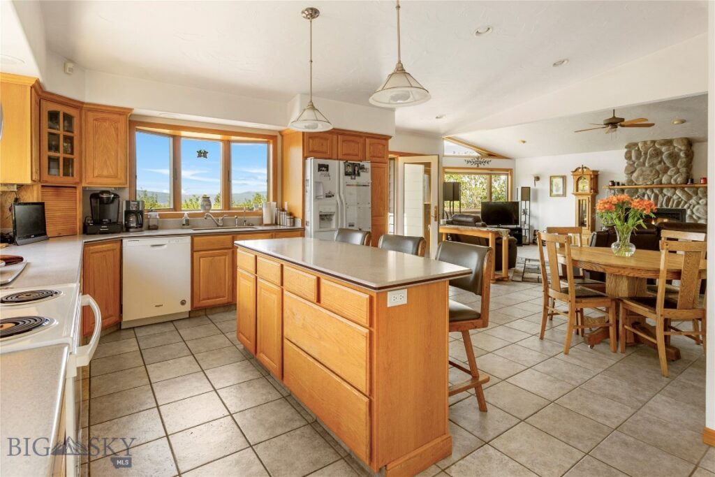 3360 Moulton Reservoir Road, Butte MT 59701