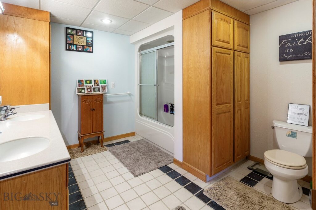 3360 Moulton Reservoir Road, Butte MT 59701