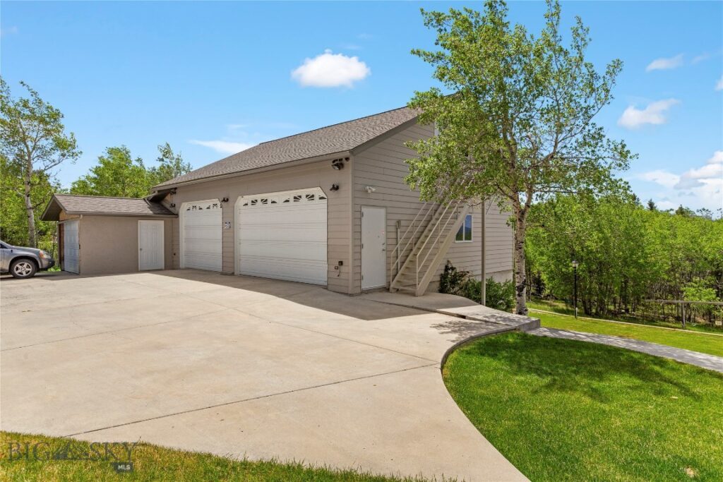 3360 Moulton Reservoir Road, Butte MT 59701