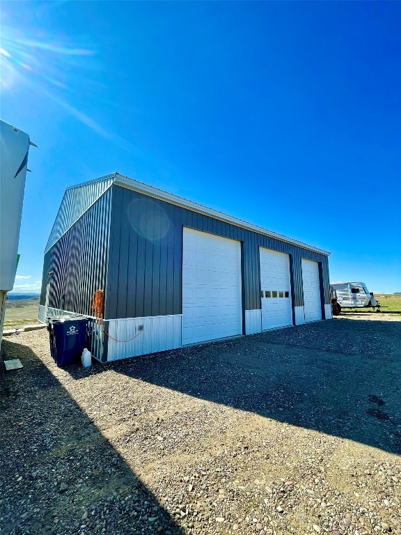 105 Mt-80, Fort Benton MT 59442