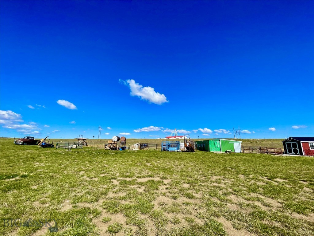105 Mt-80, Fort Benton MT 59442