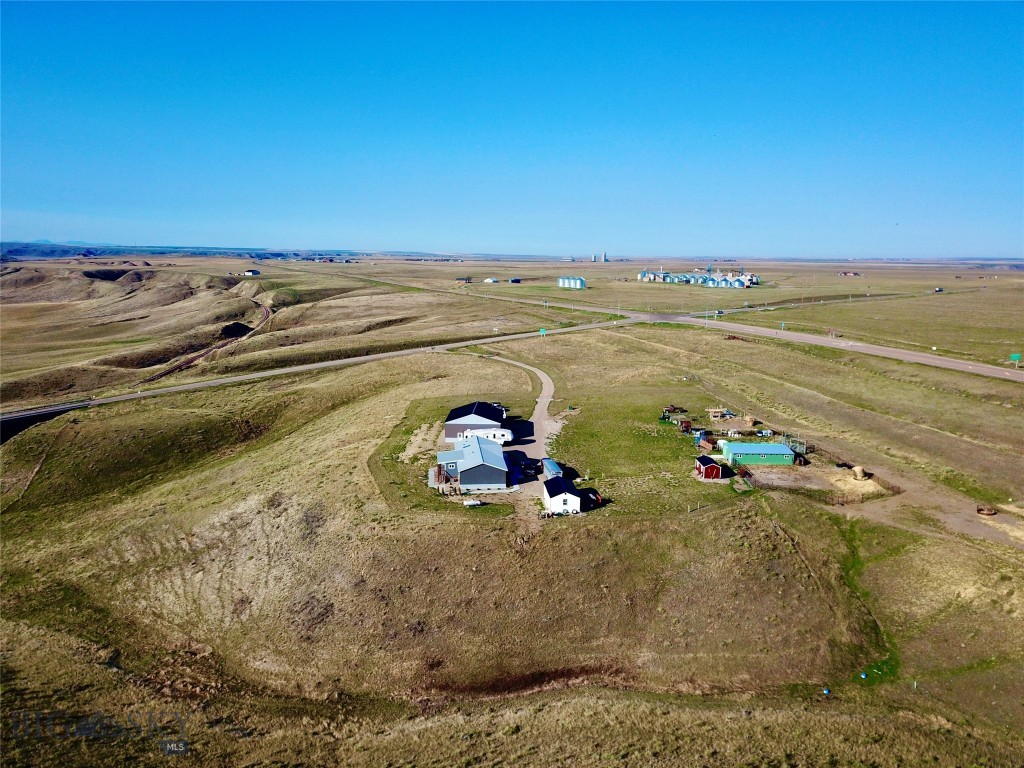 105 Mt-80, Fort Benton MT 59442
