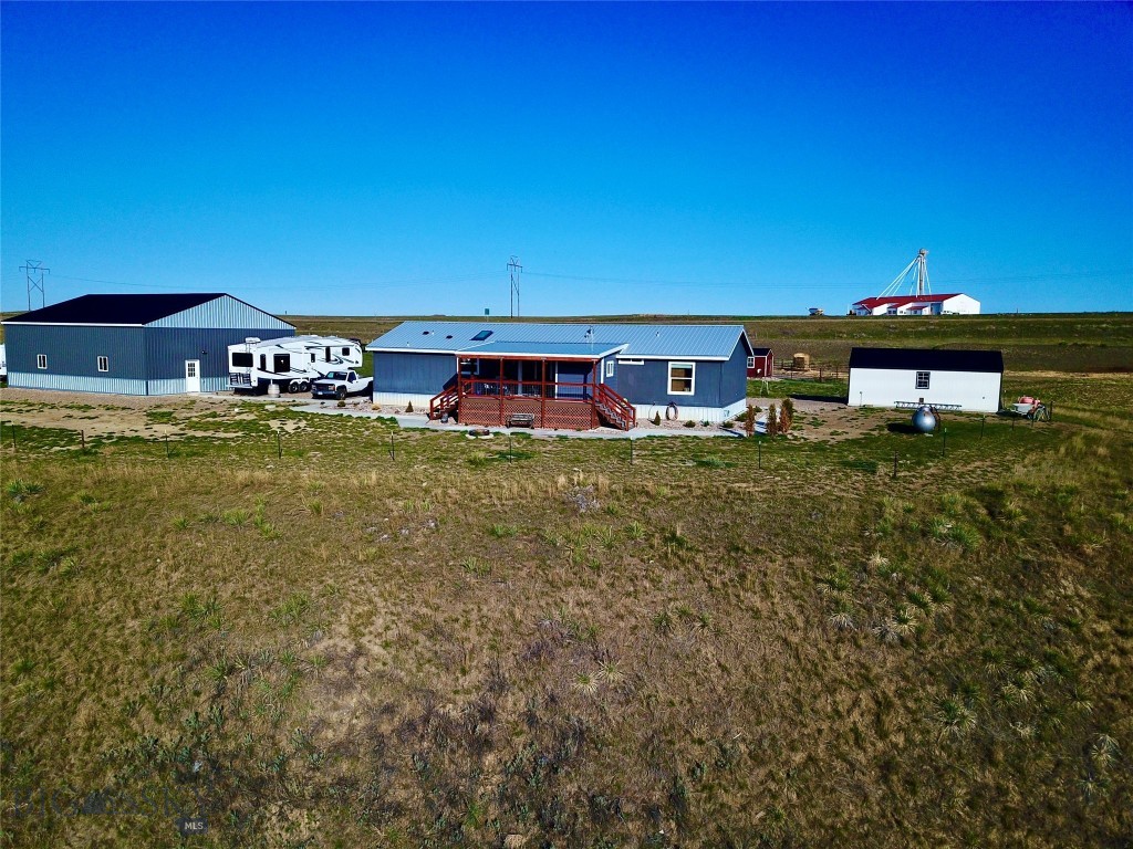 105 Mt-80, Fort Benton MT 59442