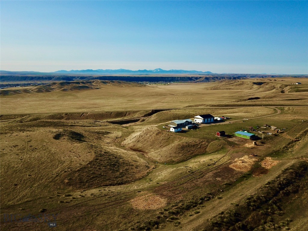 105 Mt-80, Fort Benton MT 59442