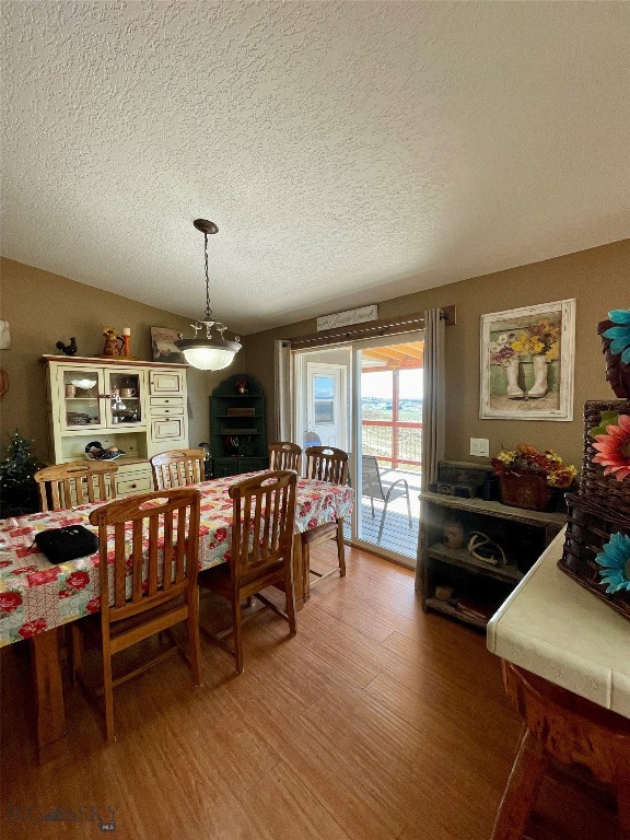 105 Mt-80, Fort Benton MT 59442