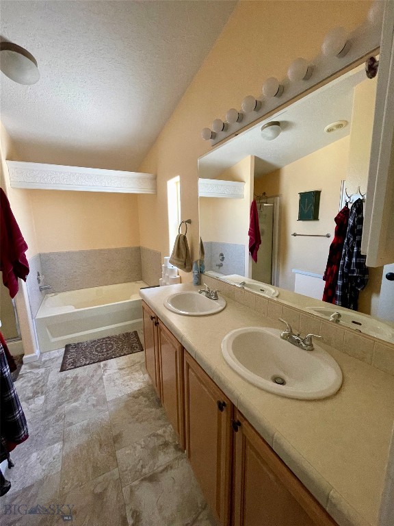 105 Mt-80, Fort Benton MT 59442