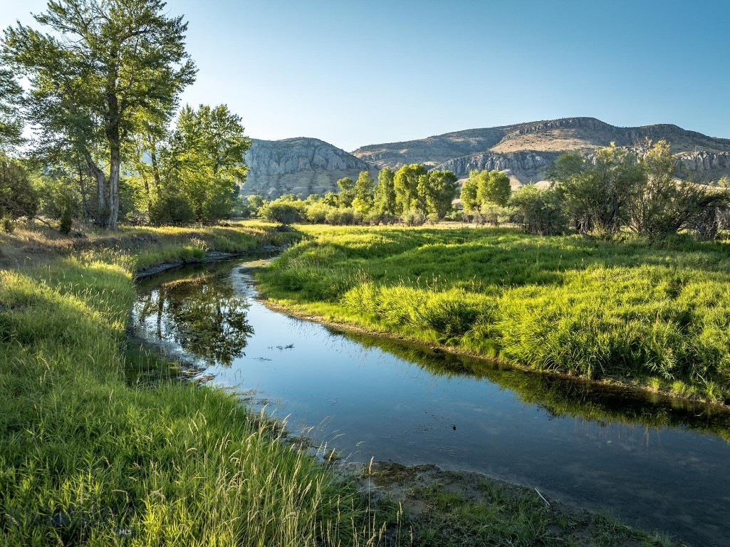 5211 Old Yellowstone Trail, Three Forks MT 59752