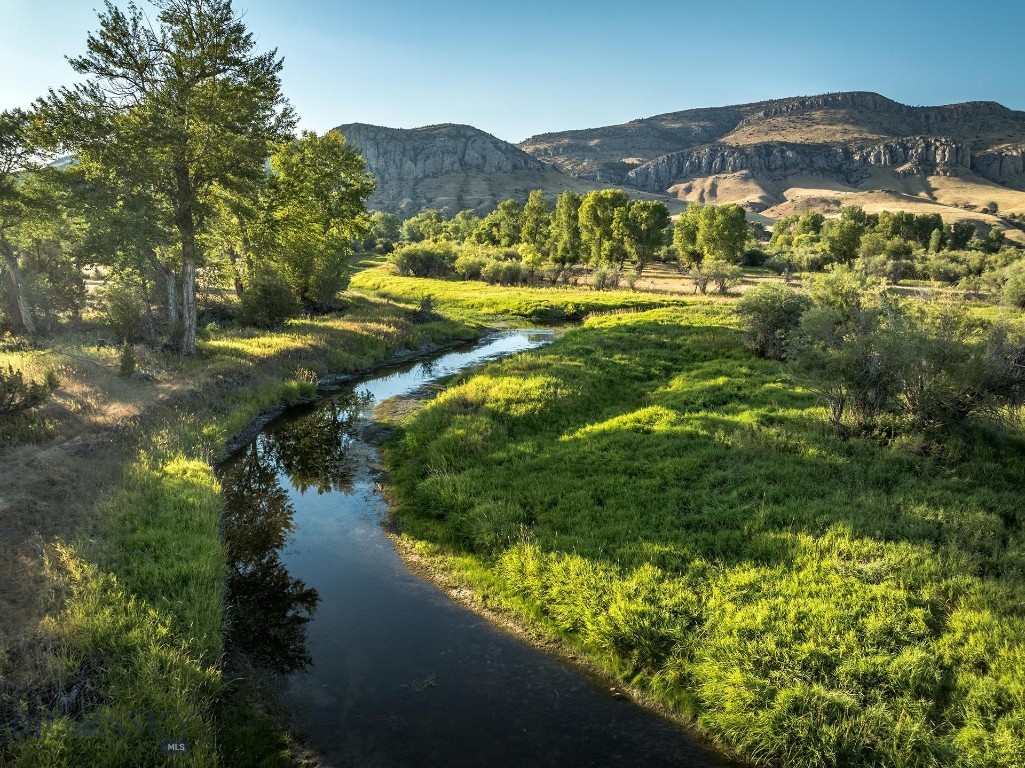 5211 Old Yellowstone Trail, Three Forks MT 59752