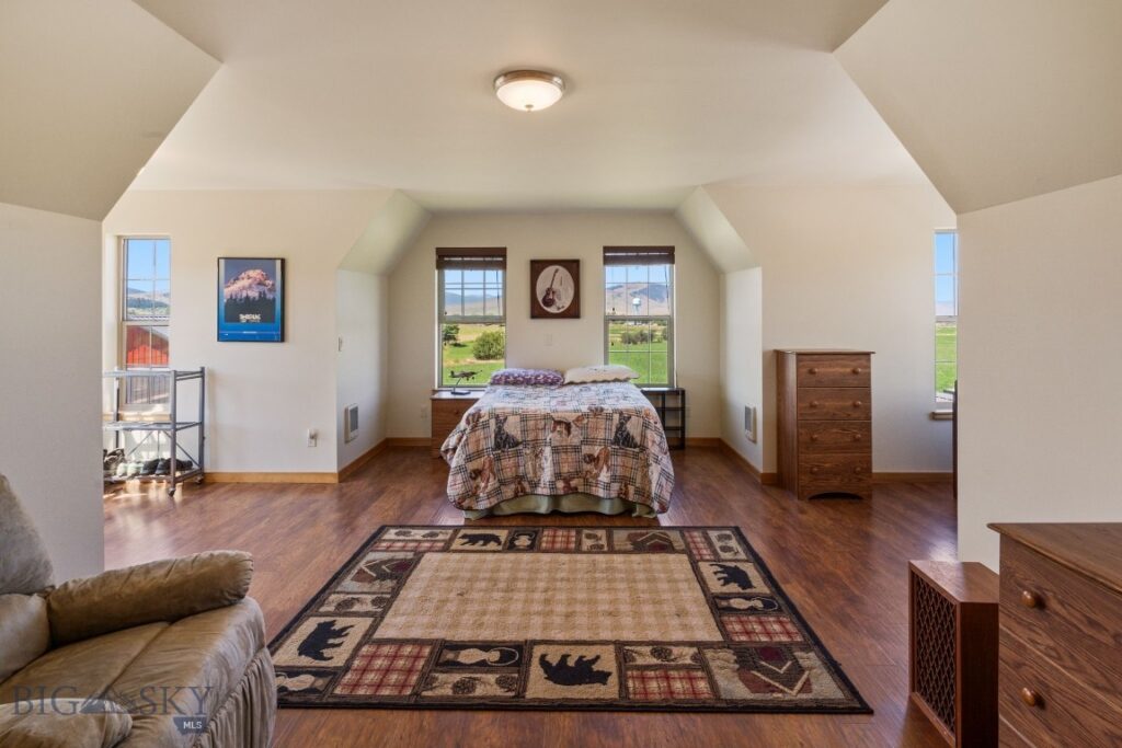 61253 Watson Road,  MT 59865