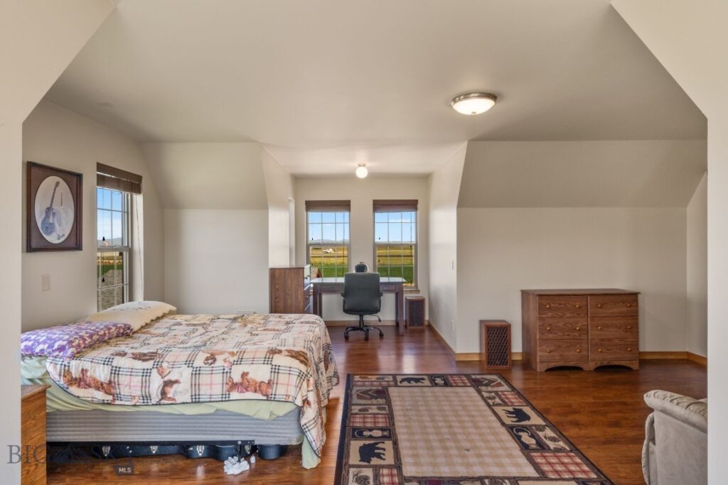 61253 Watson Road,  MT 59865