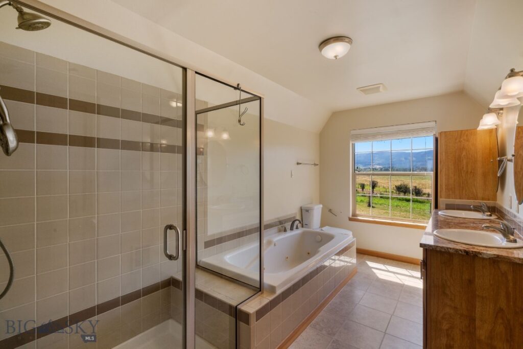 61253 Watson Road,  MT 59865