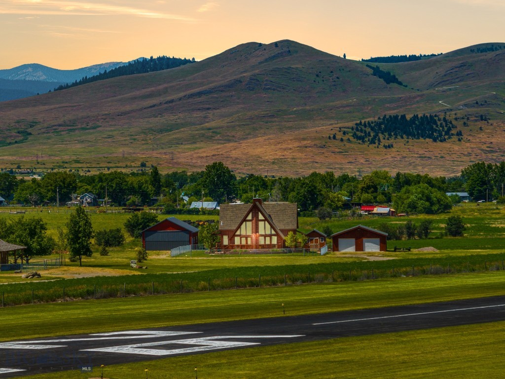61253 Watson Road,  MT 59865