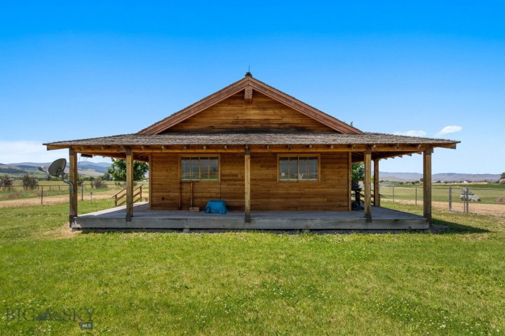 61253 Watson Road,  MT 59865