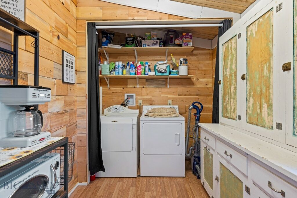 1435 Lone Wolf Trail, Three Forks MT 59752