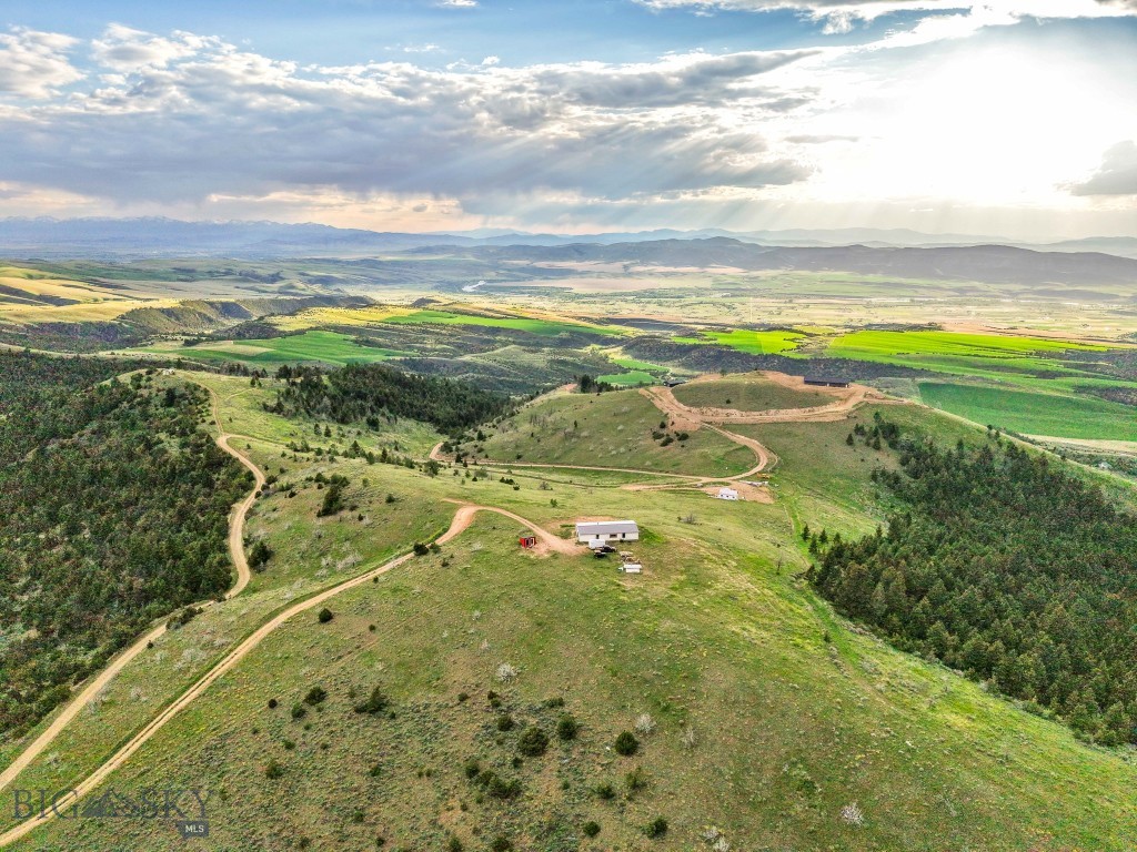 1435 Lone Wolf Trail, Three Forks MT 59752