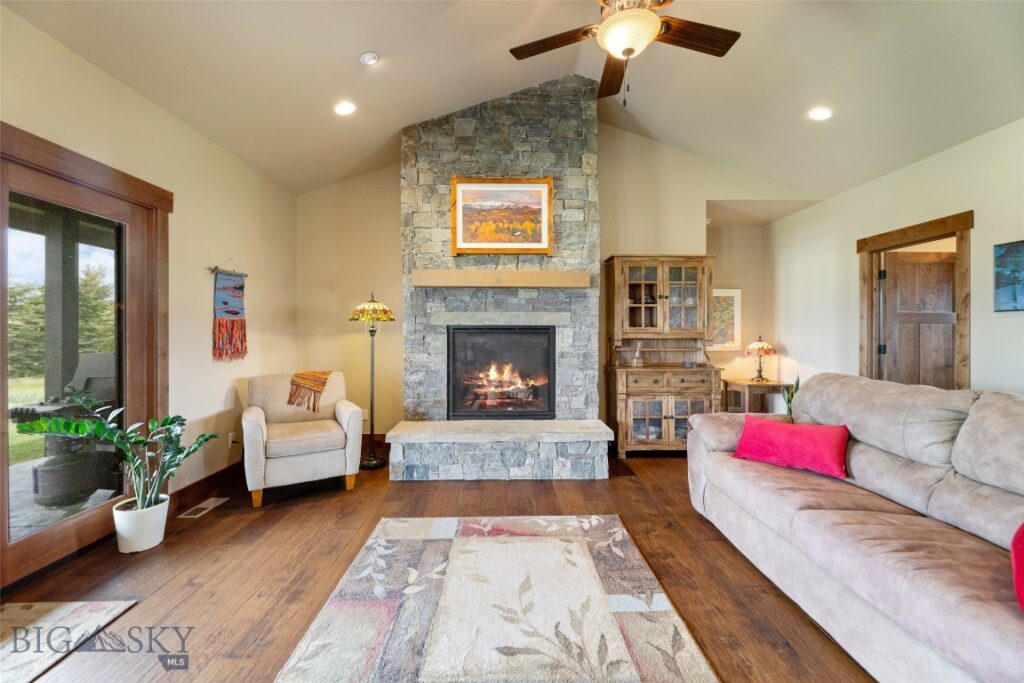 27 Raghorn, Ennis MT 59729