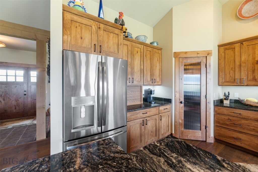 27 Raghorn, Ennis MT 59729