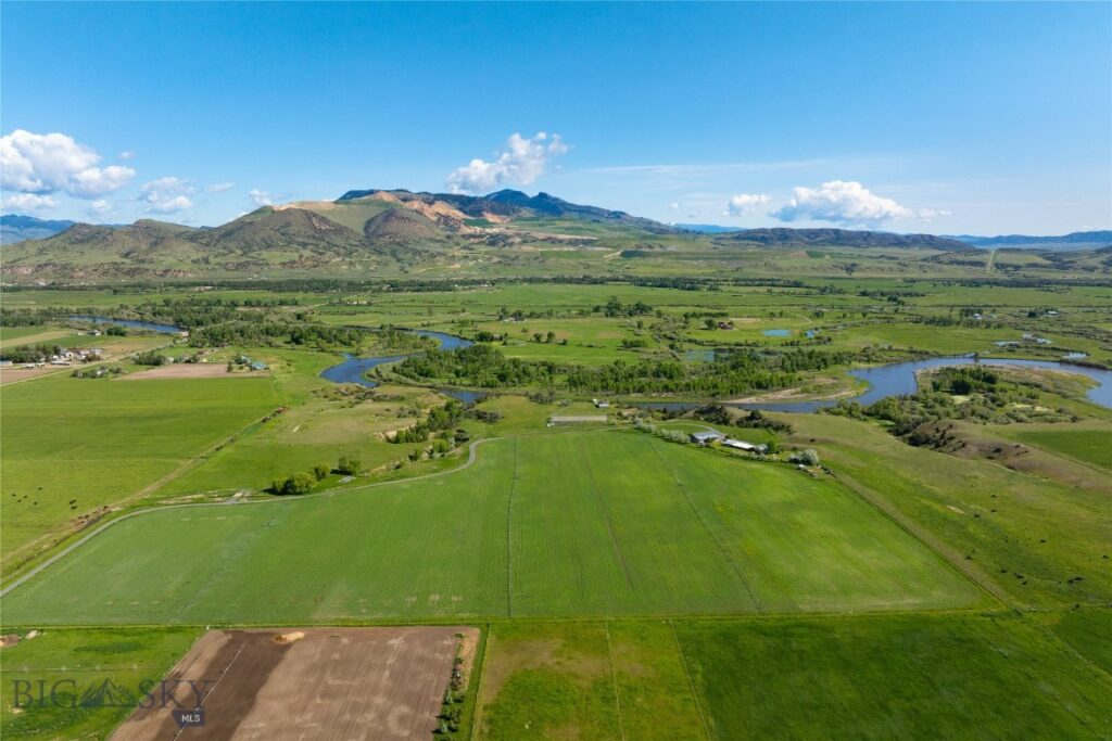 107 Mayflower Road, Whitehall MT 59759