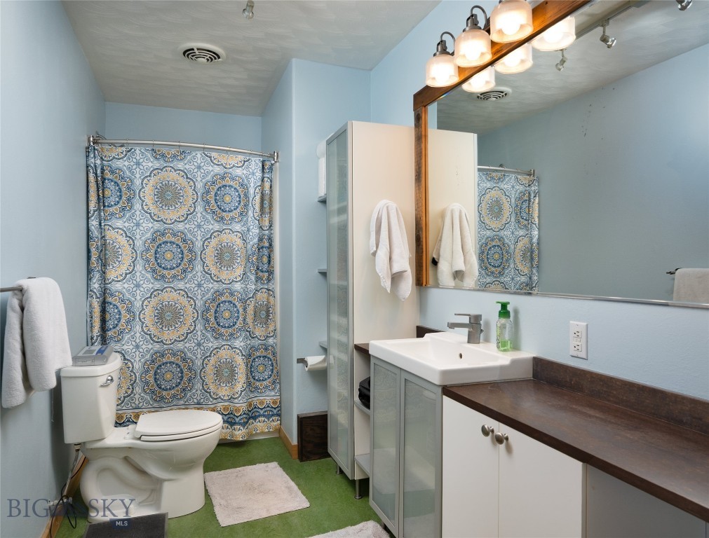 107 Mayflower Road, Whitehall MT 59759