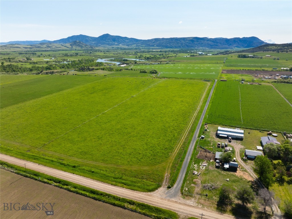 107 Mayflower Road, Whitehall MT 59759