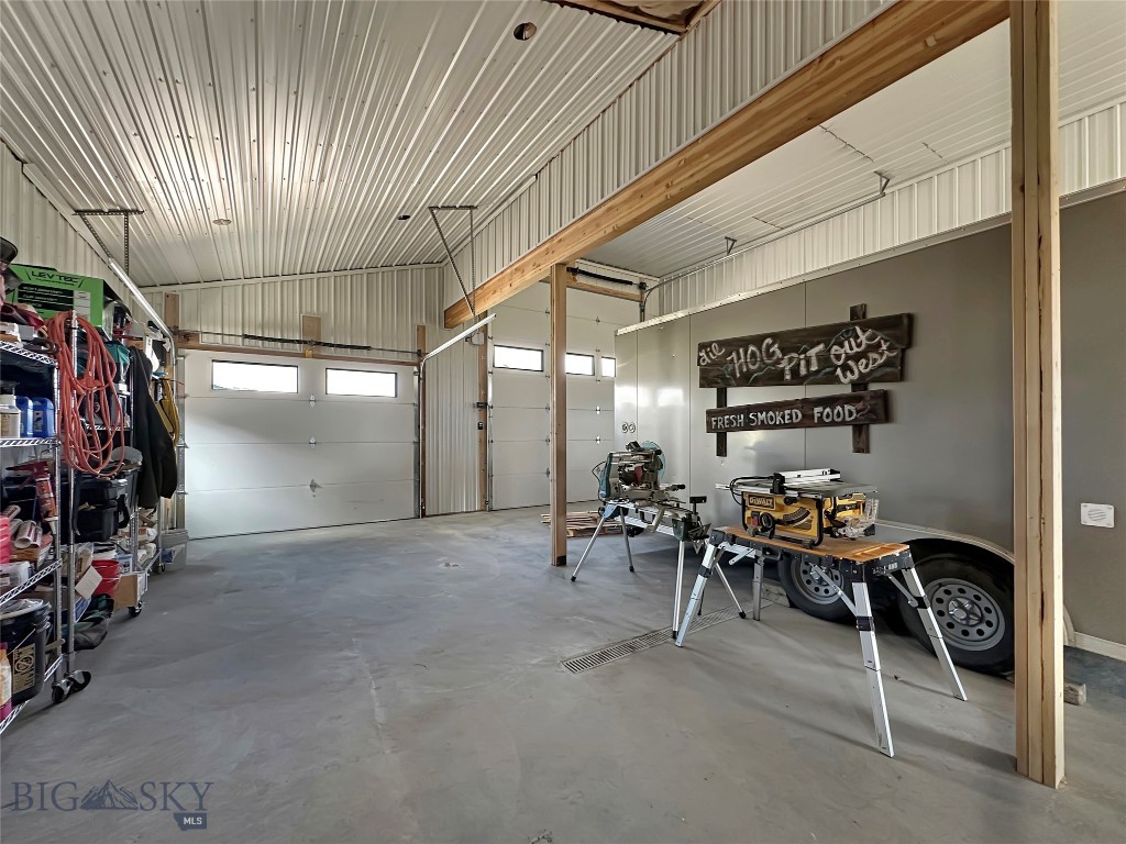 8 Montana Way, Ennis MT 59729