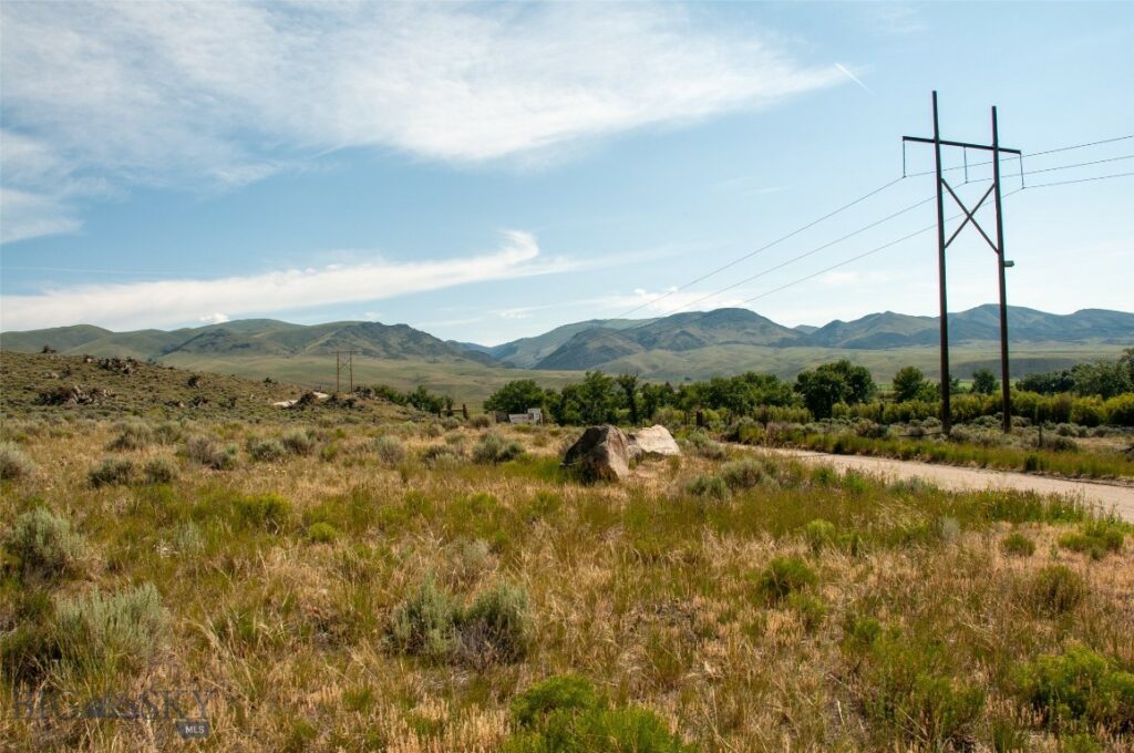 3021 Big Horn Road, Divide MT 59727