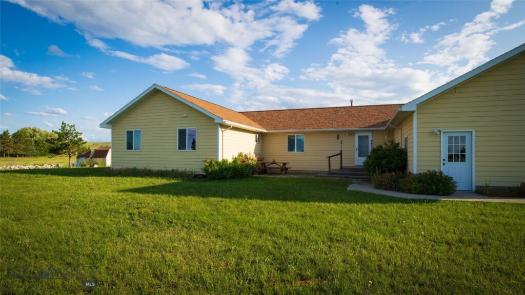 65 Indian Rings Road, Big Timber MT 59011
