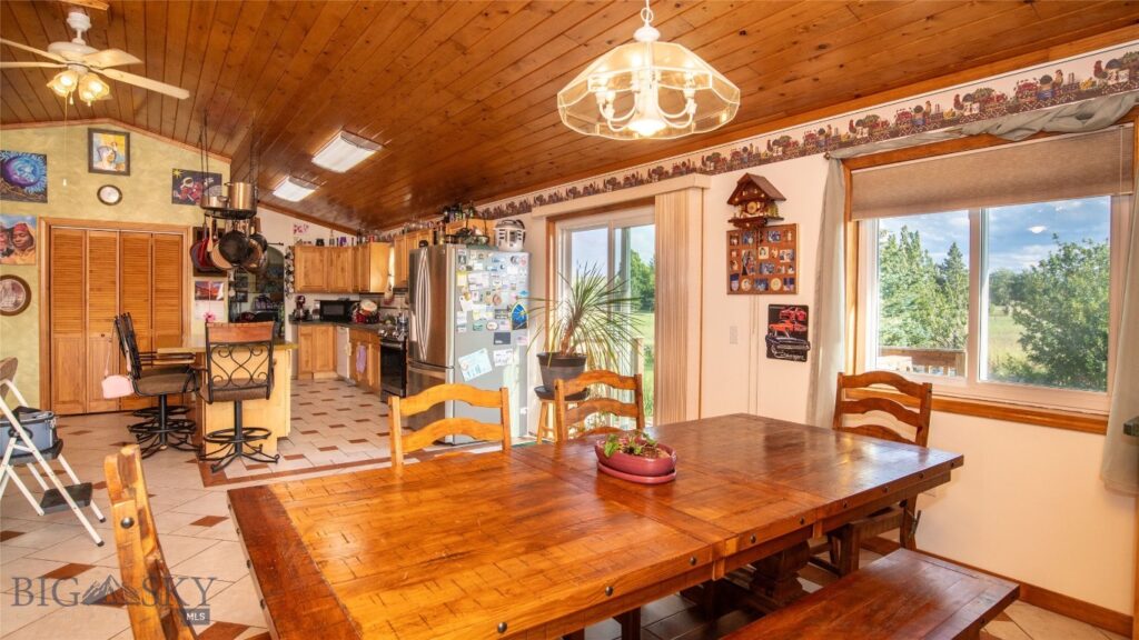 65 Indian Rings Road, Big Timber MT 59011