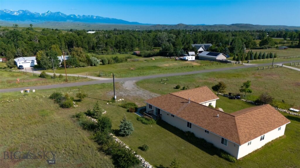 65 Indian Rings Road, Big Timber MT 59011